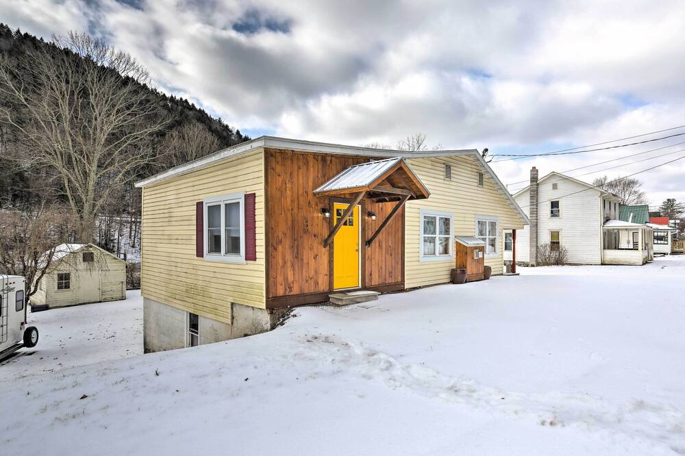 Photo of Outdoor in Hancock