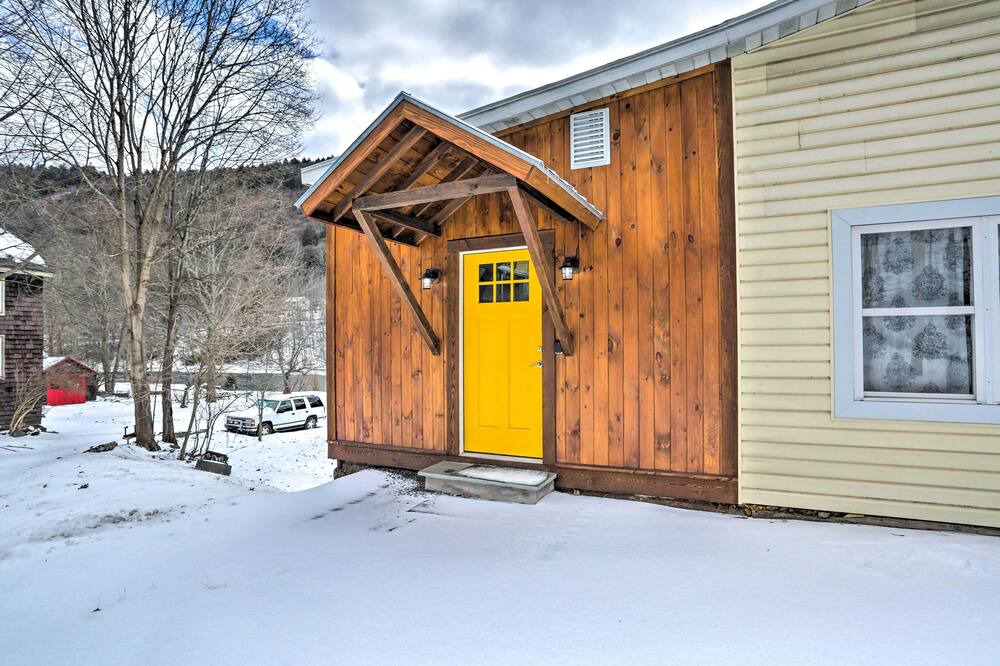 Photo of Outdoor in Hancock