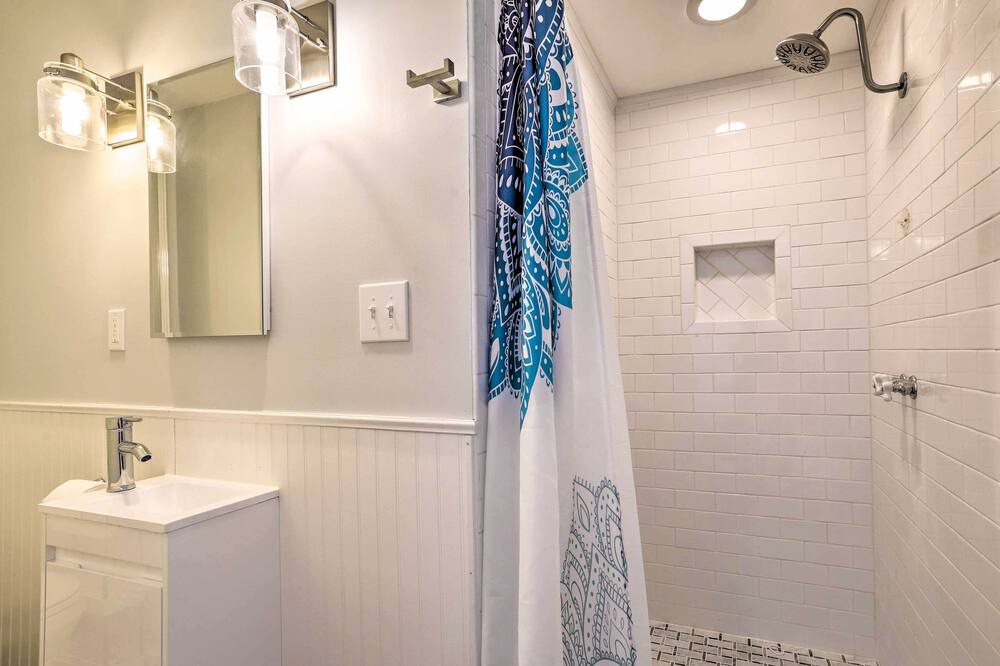 Photo of Bathroom in Hancock