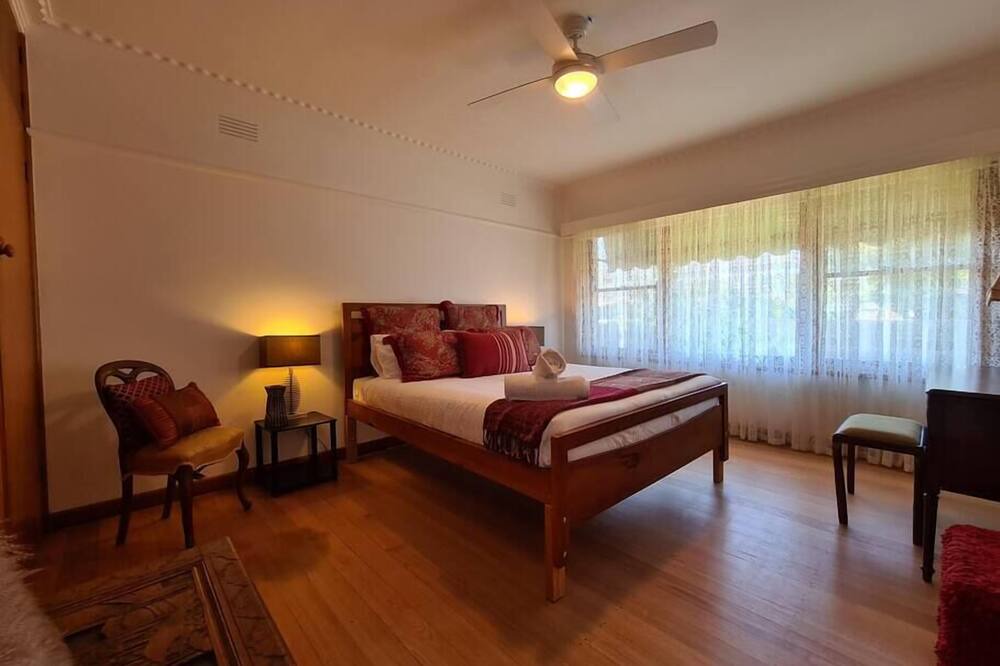 Photo of Others in Highton