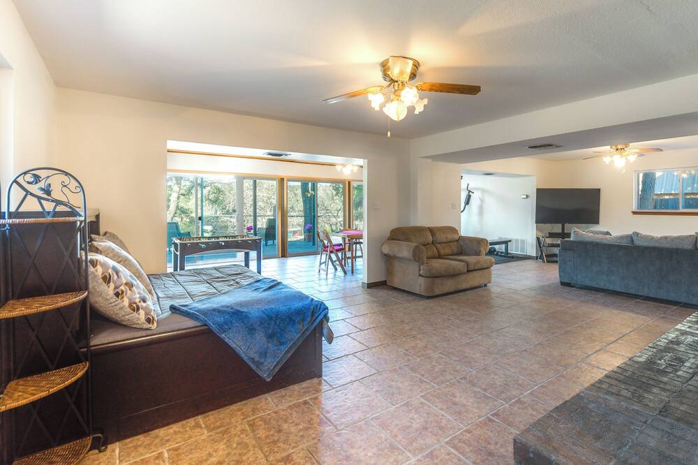 Photo of Bedroom in Brownwood