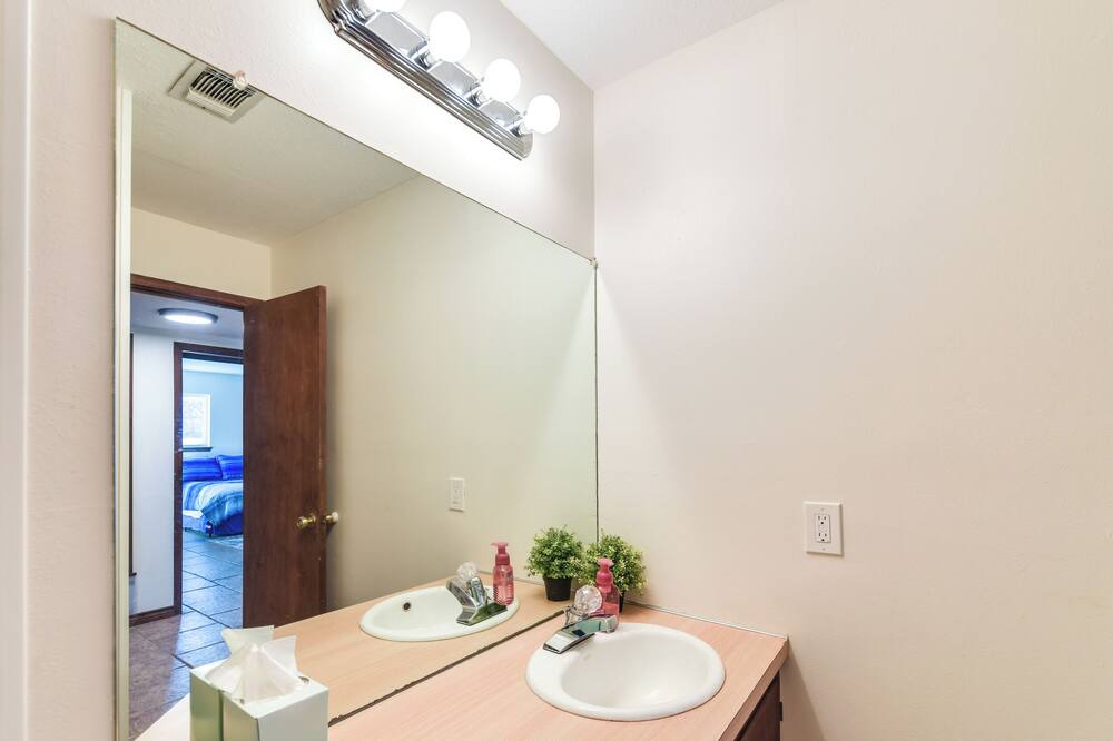 Photo of Bathroom in Brownwood