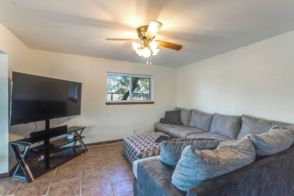 Photo of Livingroom in Brownwood