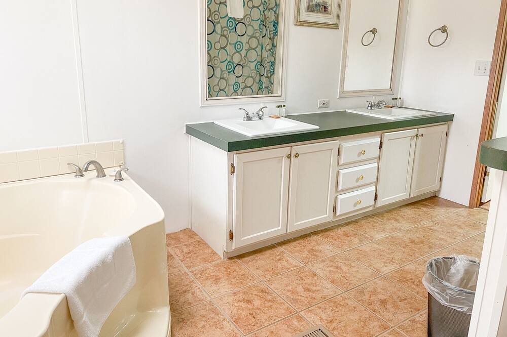 Photo of Bathroom in New Braunfels
