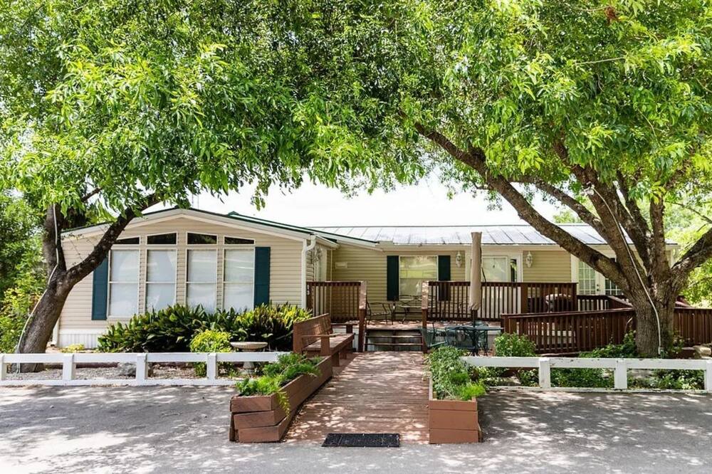 Photo of Outdoor in New Braunfels
