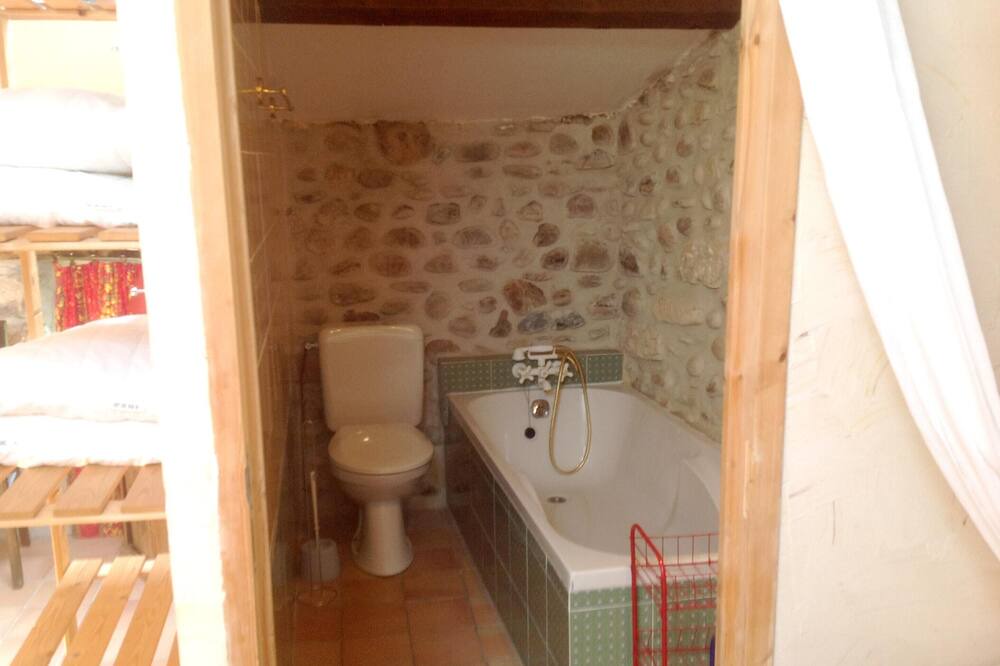 Photo of Bathroom in Saint-Alban-sous-Sampzon