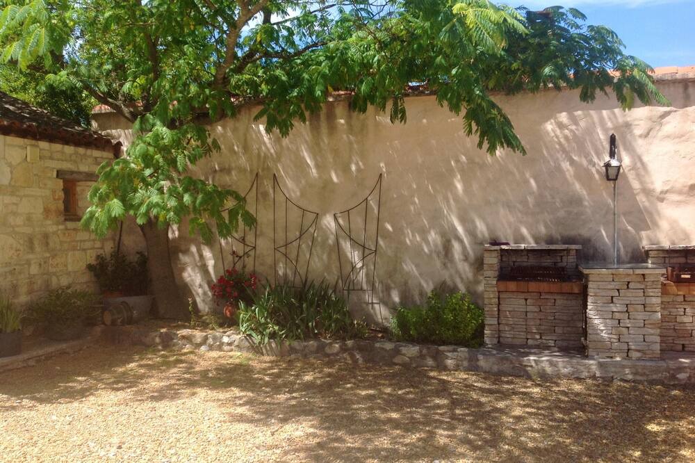 Photo of Outdoor in Saint-Alban-sous-Sampzon