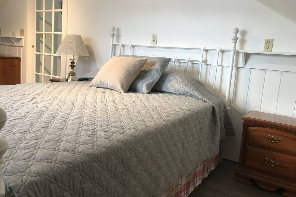 Photo of Bedroom in Sprucedale