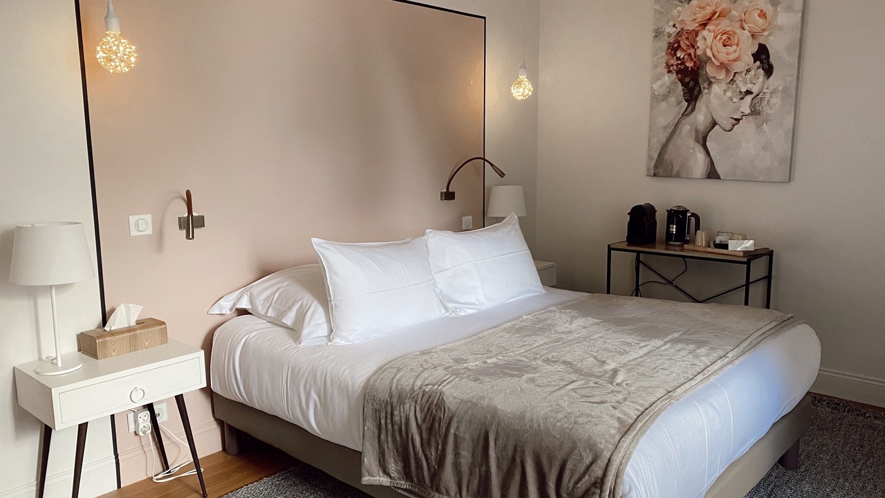 Photo of Bedroom in Savigny-les-Beaune