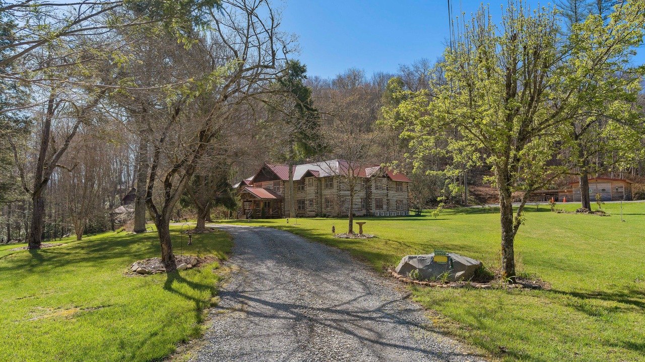 Photo of Outdoor in Topton