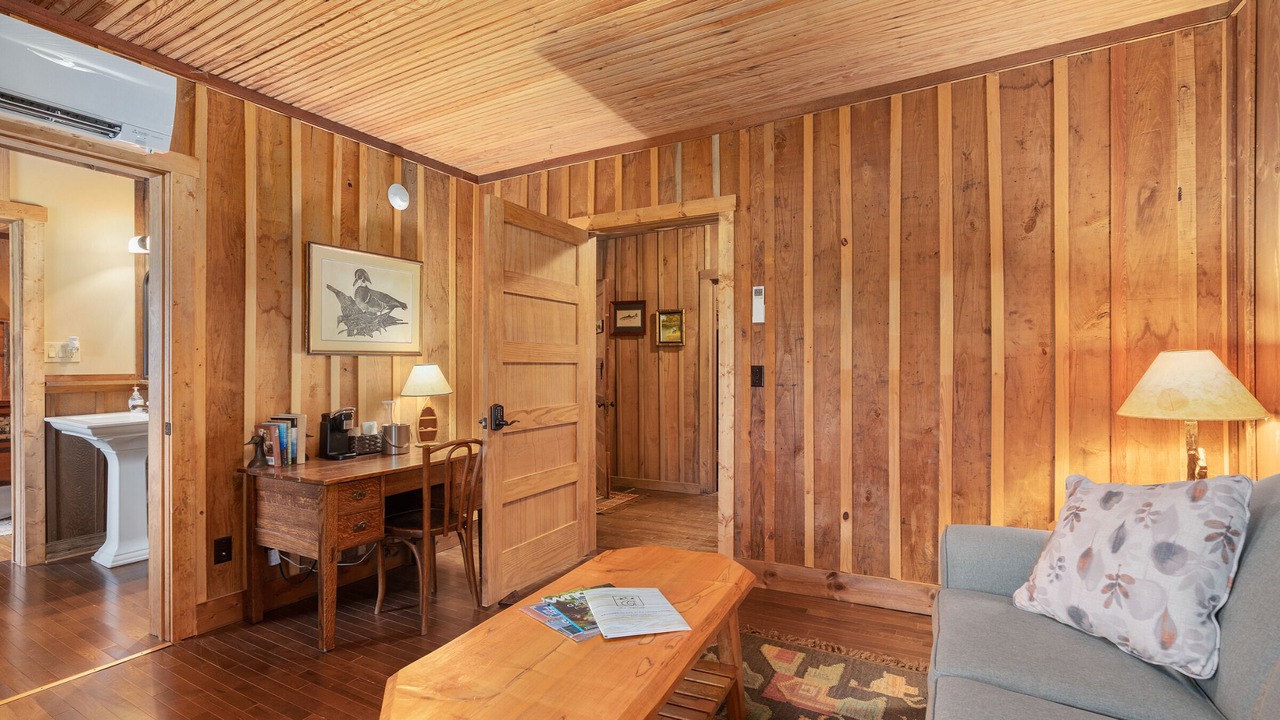 Photo of Bedroom in Topton