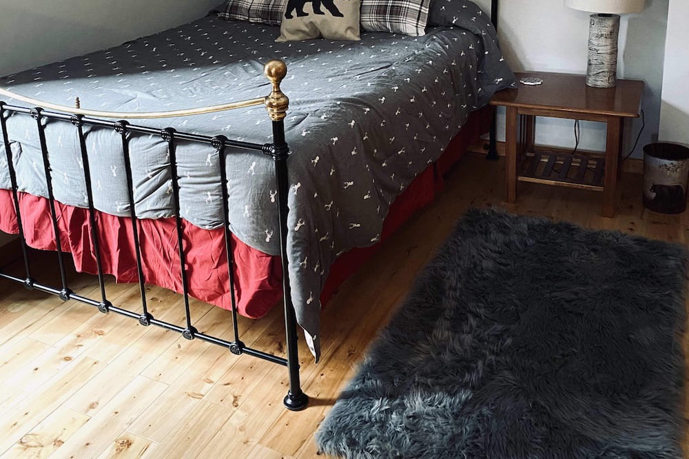 Photo of Others in Malone