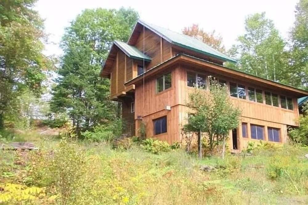 Photo of Others in Malone