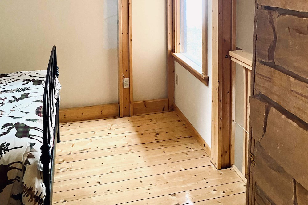 Photo of Others in Malone