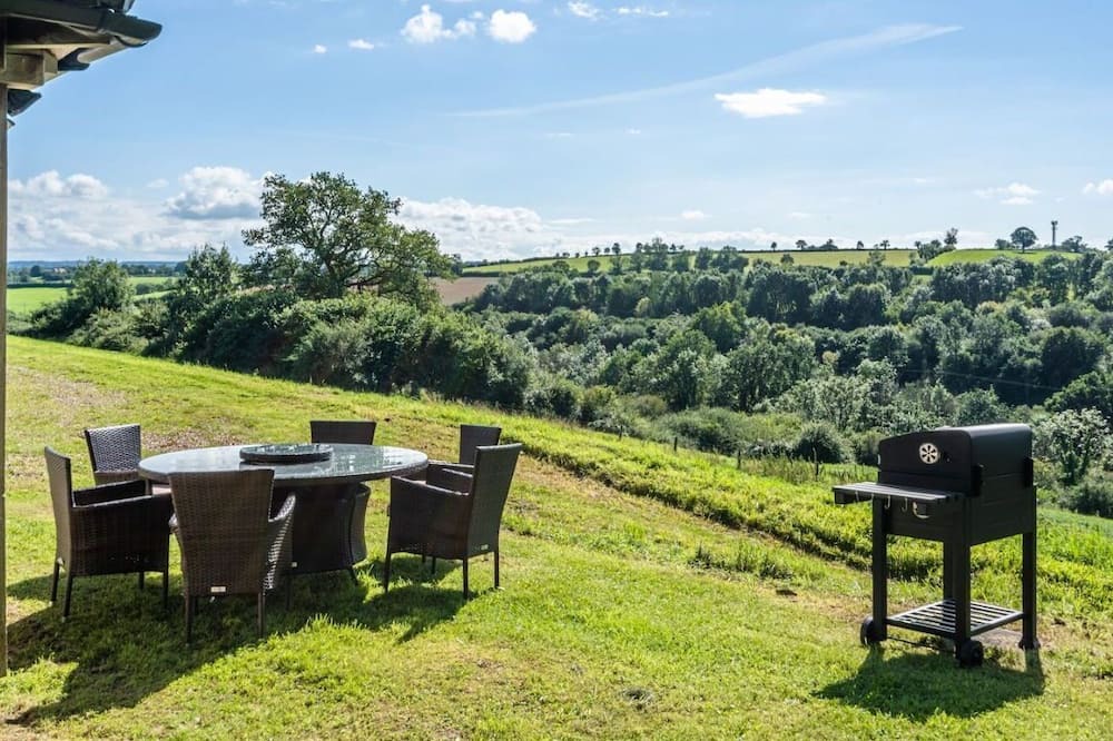 Photo of Outdoor in Shoscombe