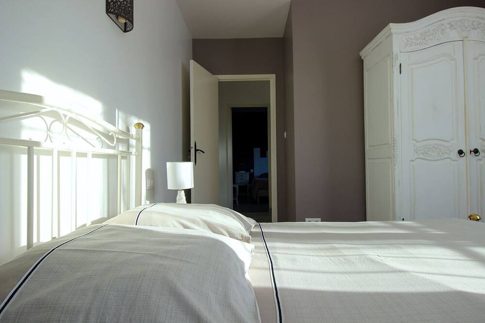 Photo of Bedroom in Albi