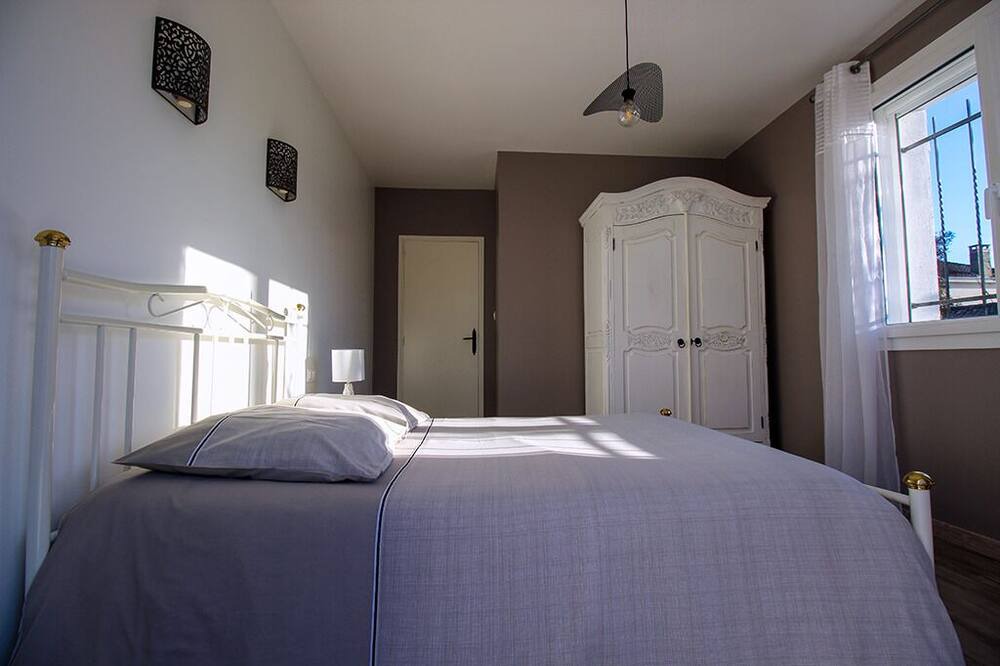 Photo of Bedroom in Albi