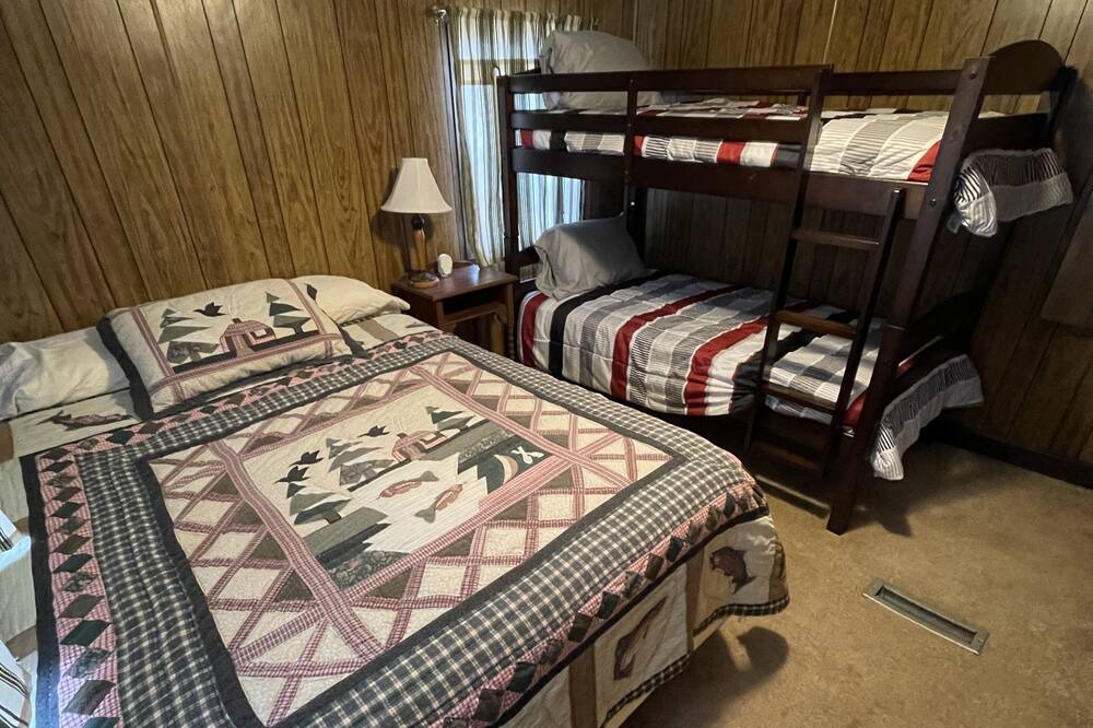 Photo of Bedroom in Donalsonville
