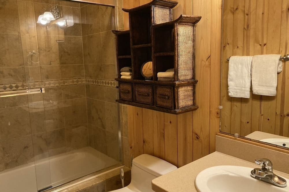 Photo of Bathroom in Wiley