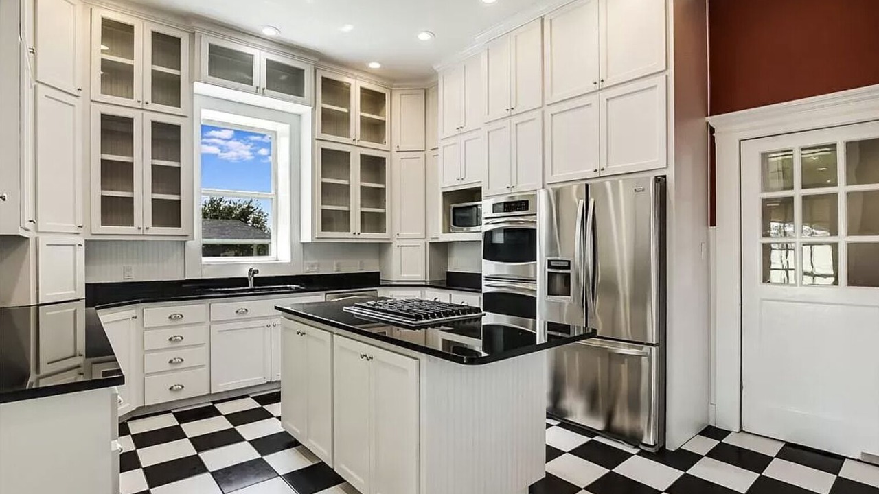 Photo of Kitchen in Elgin