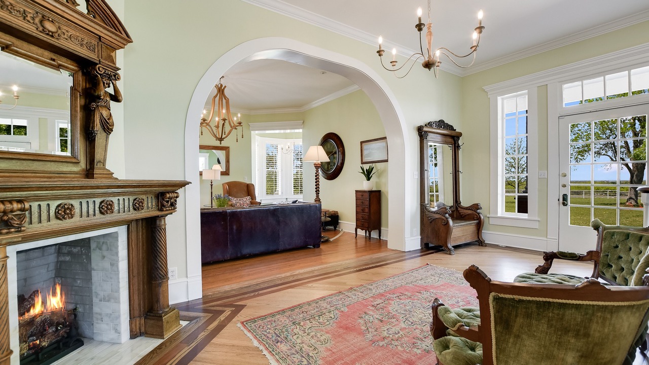 Photo of Livingroom in Elgin