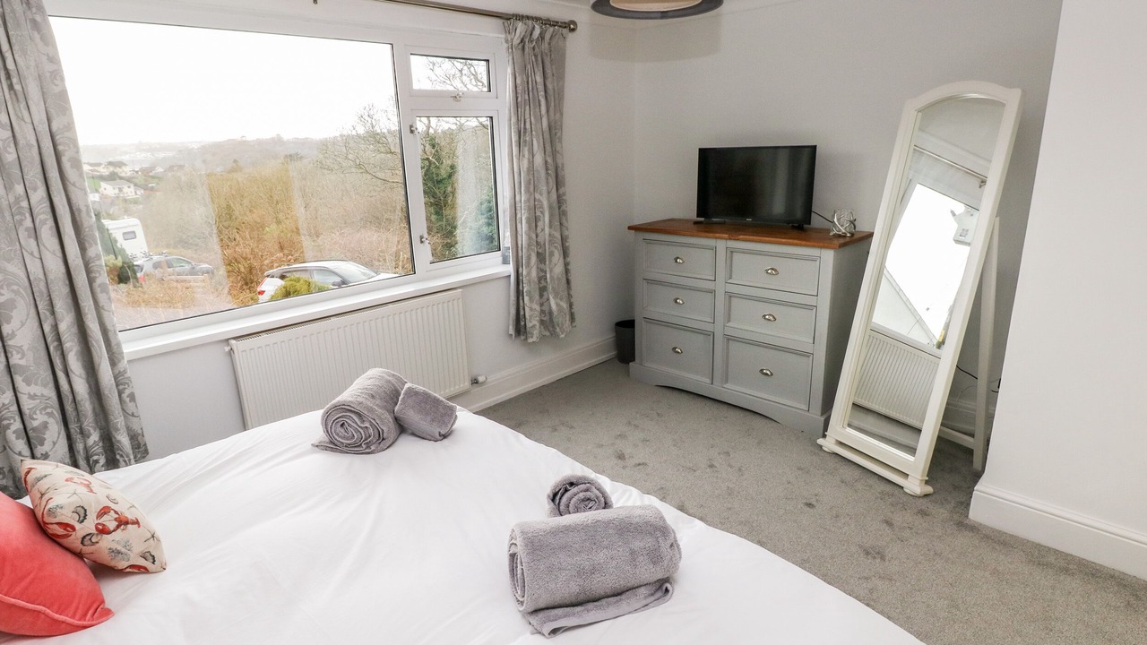 Photo of Others in Wiseman's Bridge