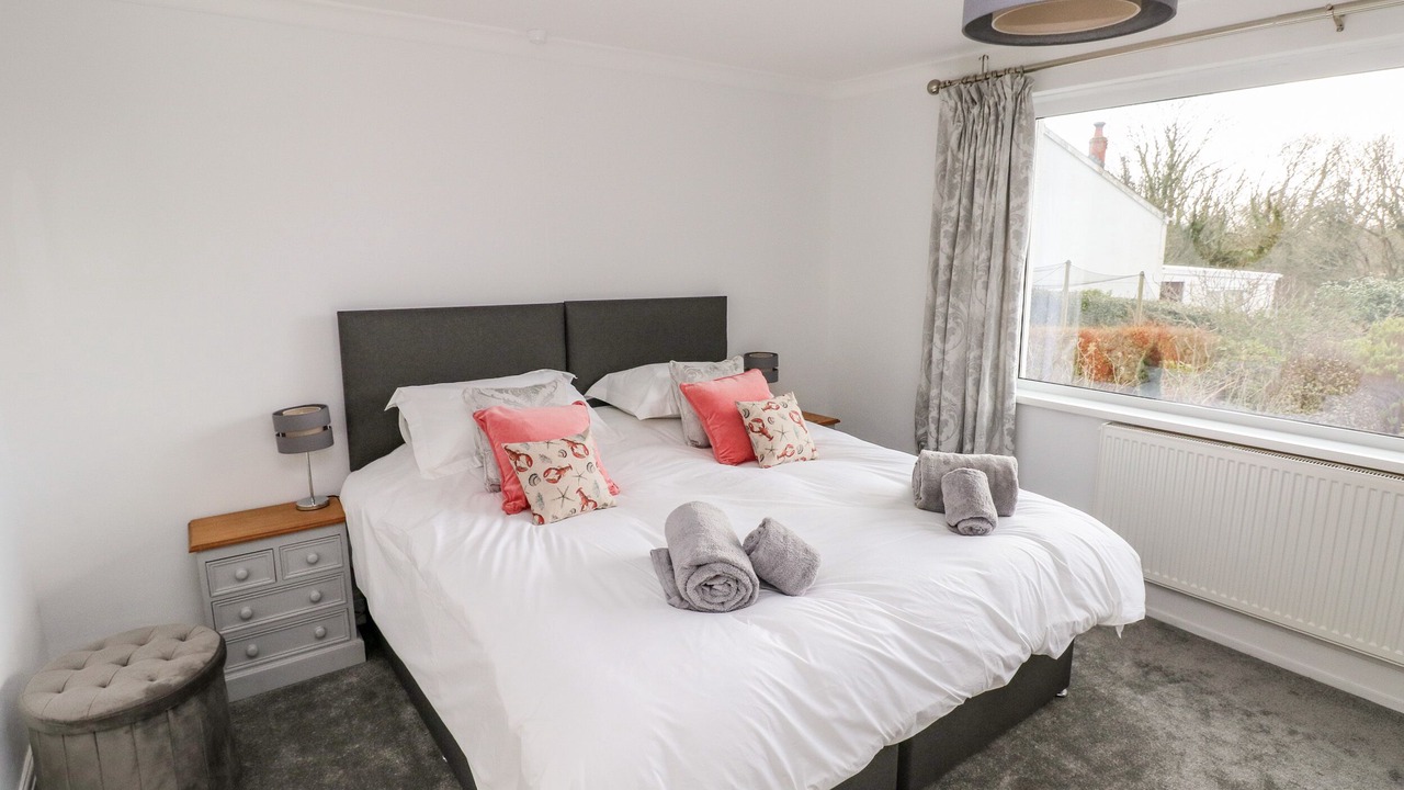 Photo of Others in Wiseman's Bridge