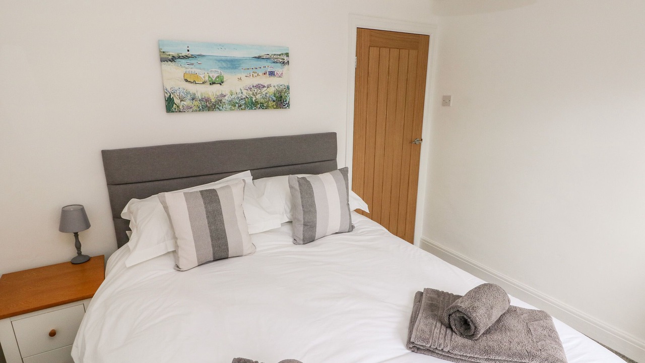 Photo of Others in Wiseman's Bridge