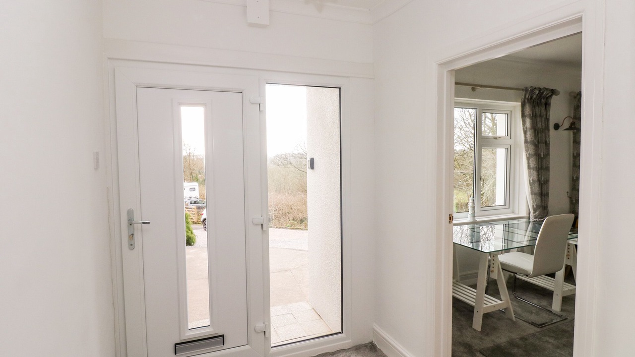 Photo of Others in Wiseman's Bridge