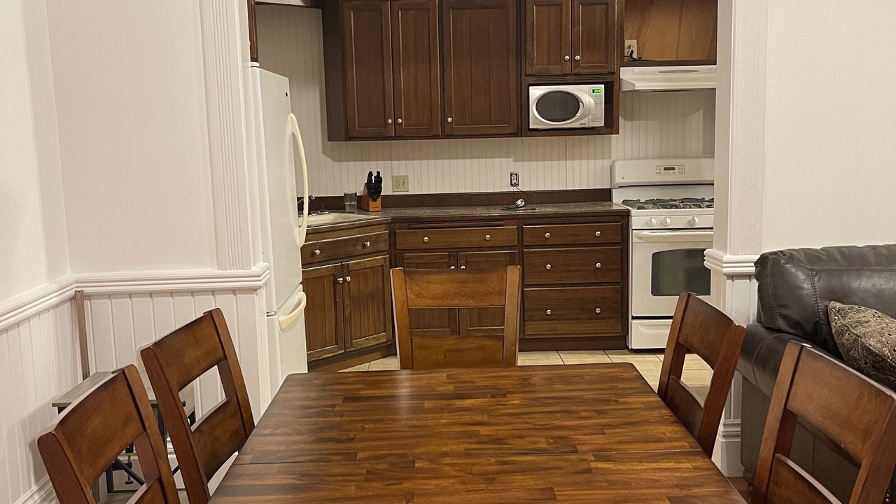 Photo of Others in Albany