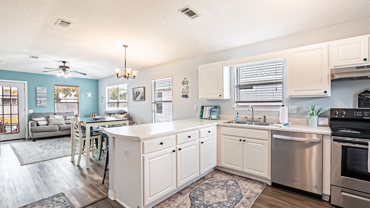 Photo of Kitchen in Gulf Breeze