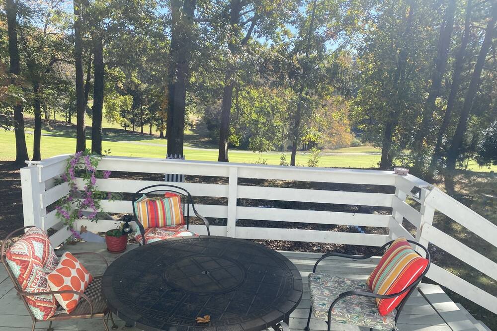 Photo of Outdoor in Raintree