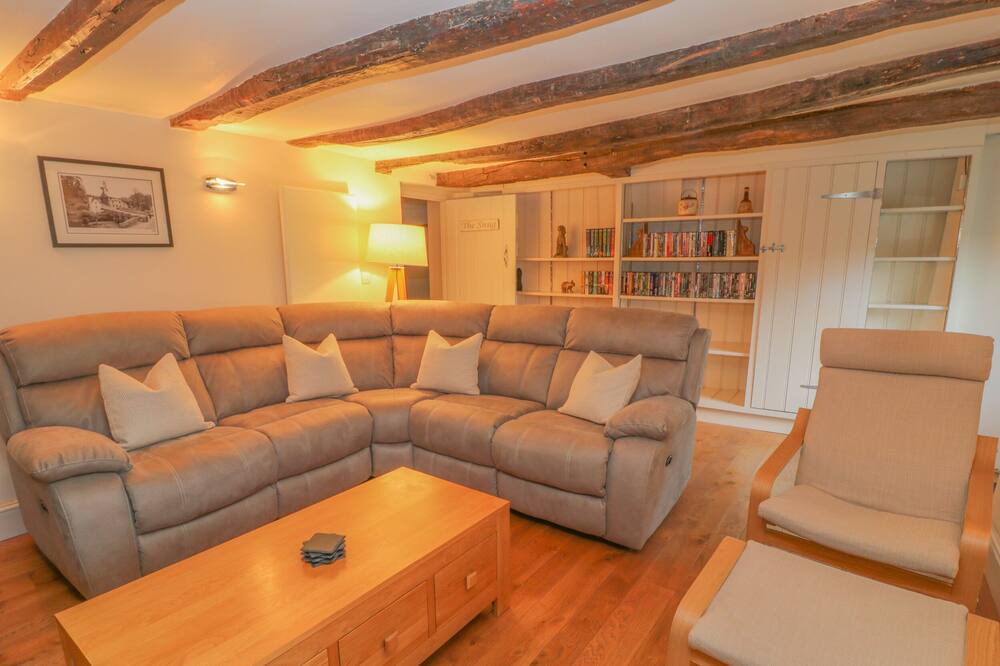 Photo of Livingroom in Callington