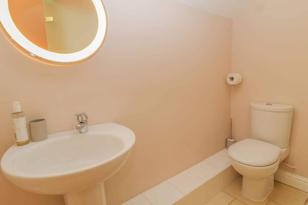 Photo of Bathroom in Callington