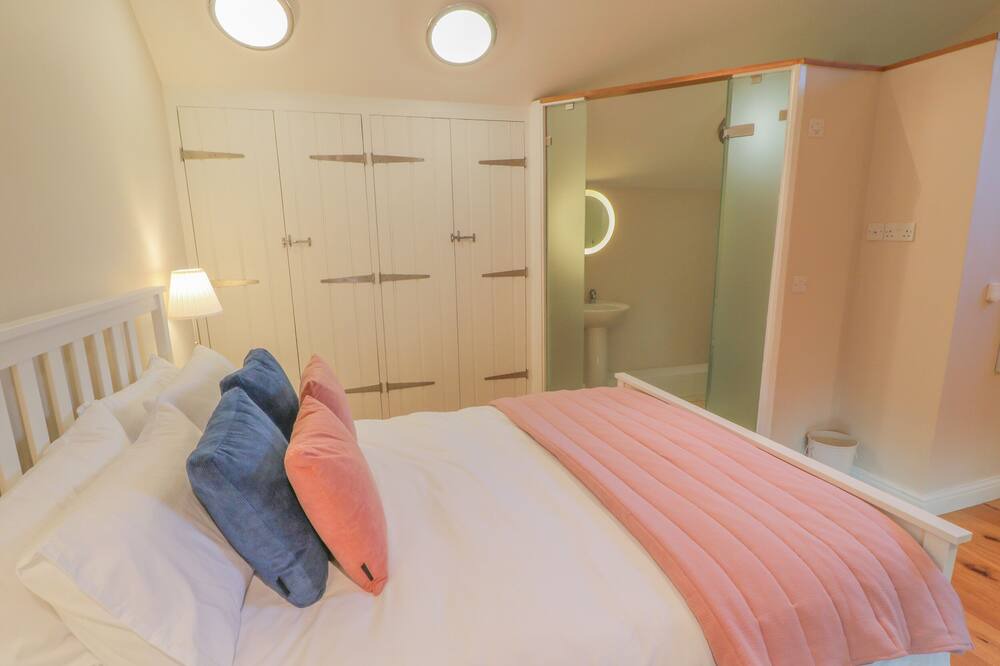 Photo of Bedroom in Callington