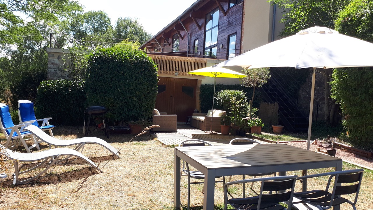 Photo of Outdoor in Perreux