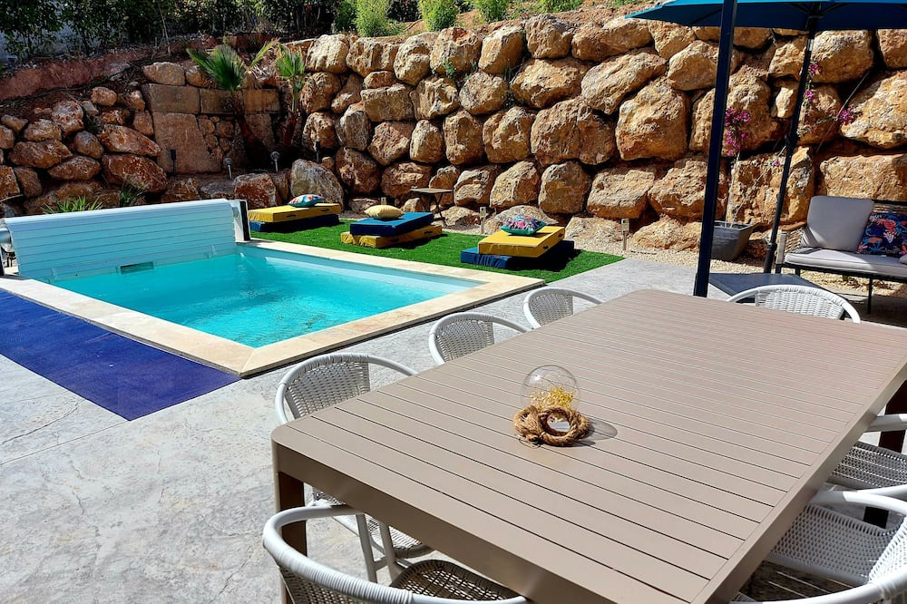 Photo of Others in Douzens