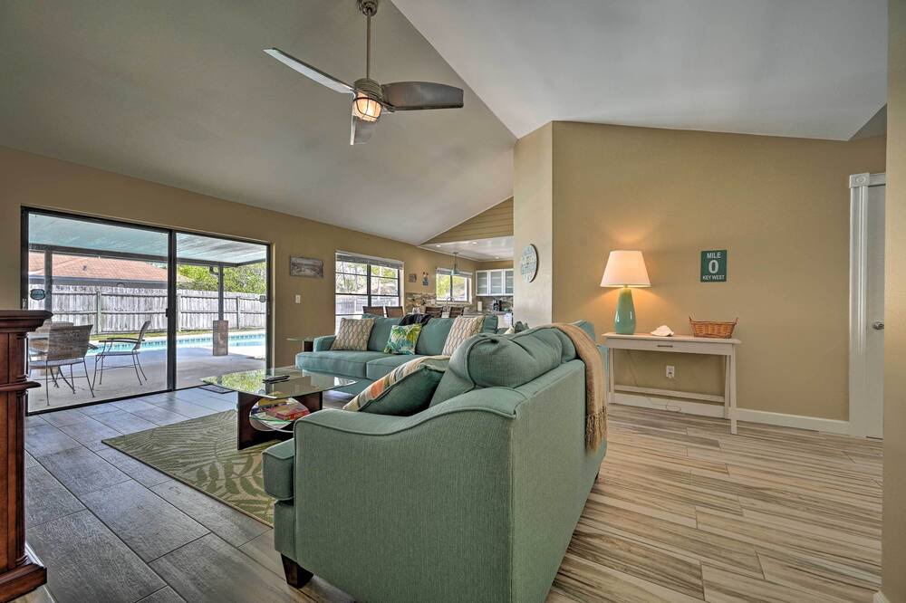 Photo of Livingroom in Greater Northdale