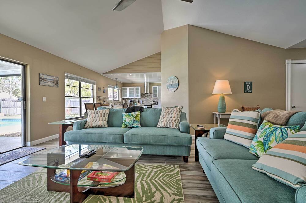 Photo of Livingroom in Greater Northdale