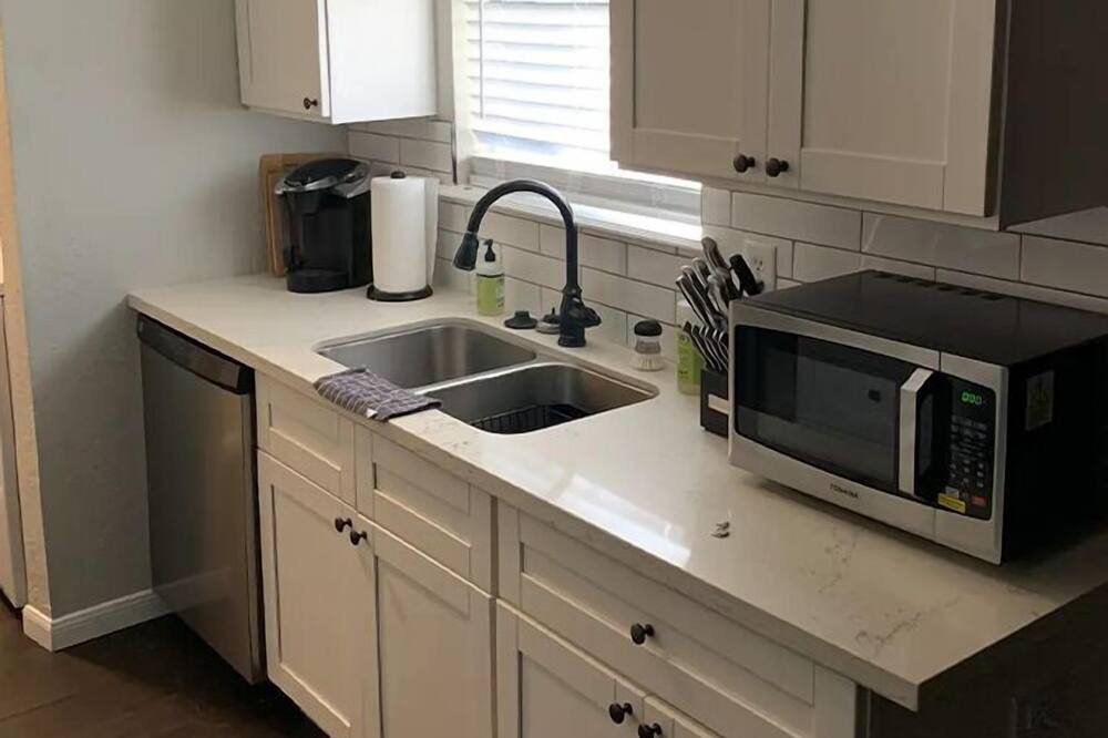 Photo of Kitchen in Texas City