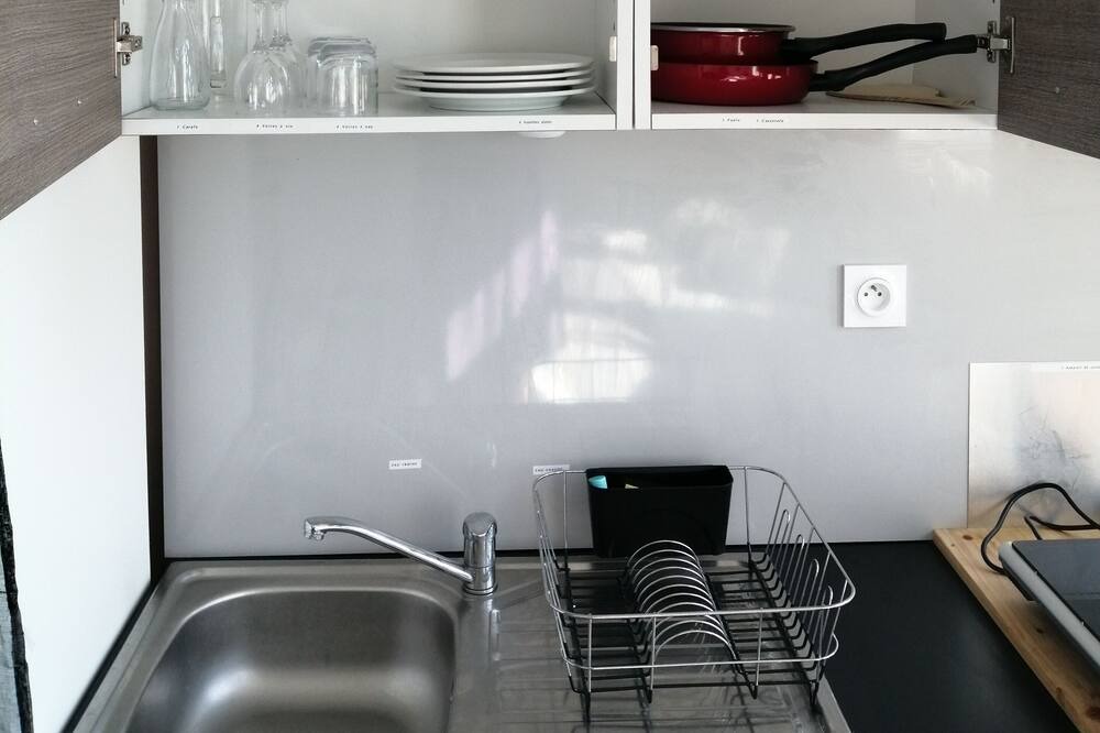Photo of Kitchen in Camaret-sur-Aigues