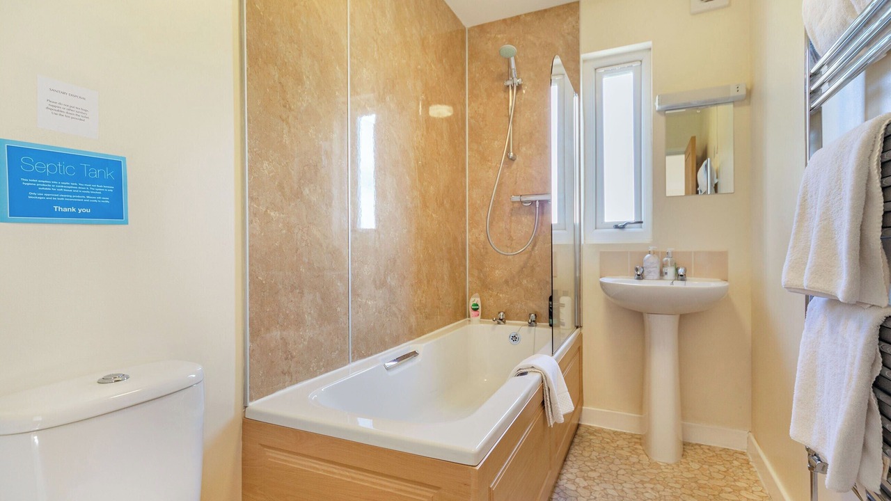 Photo of Others in Henshaw