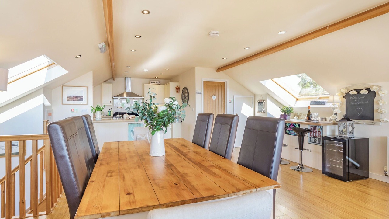 Photo of Others in Henshaw