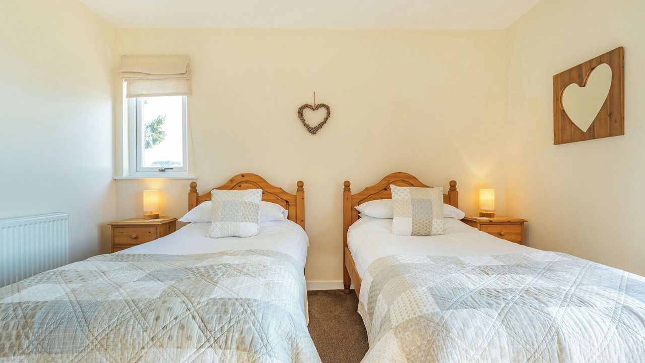 Photo of Others in Henshaw