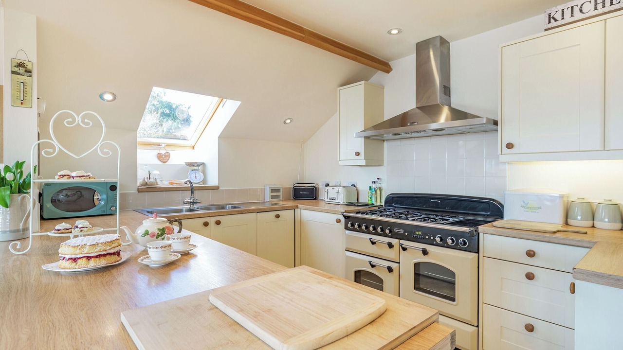 Photo of Others in Henshaw