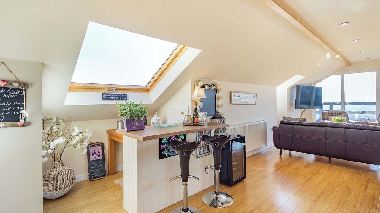 Photo of Others in Henshaw