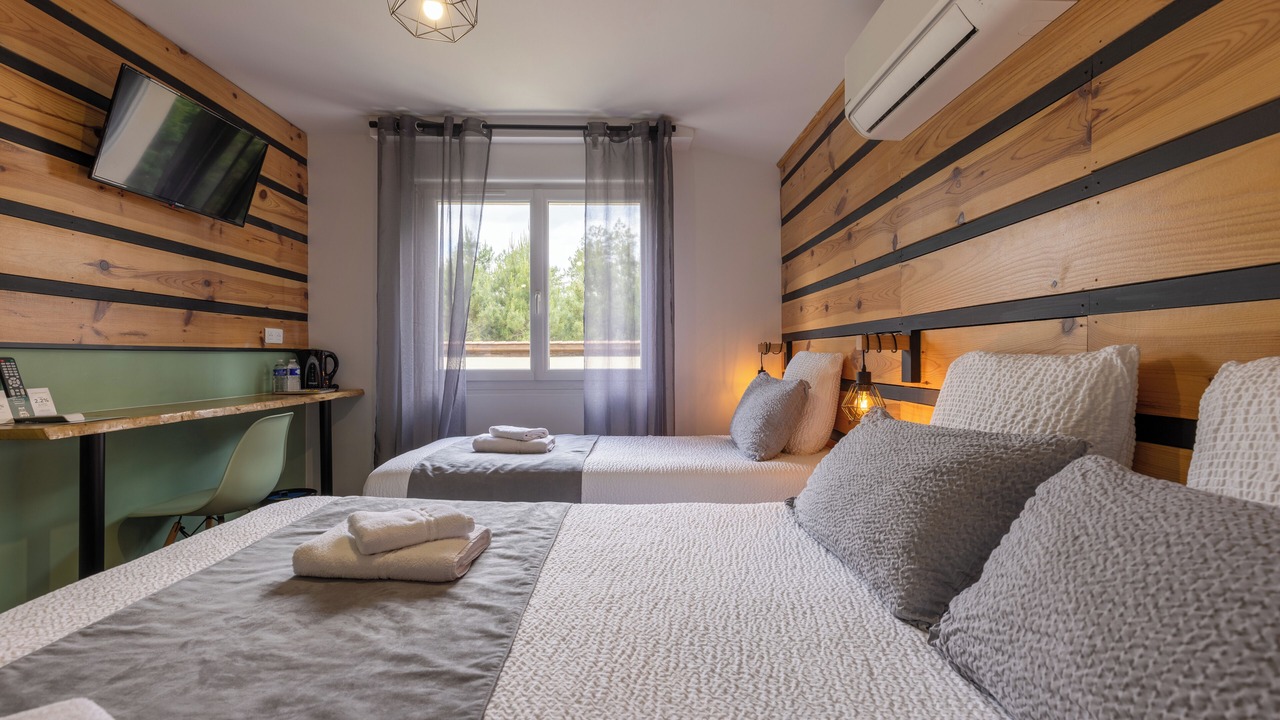 Photo of Bedroom in Lesperon