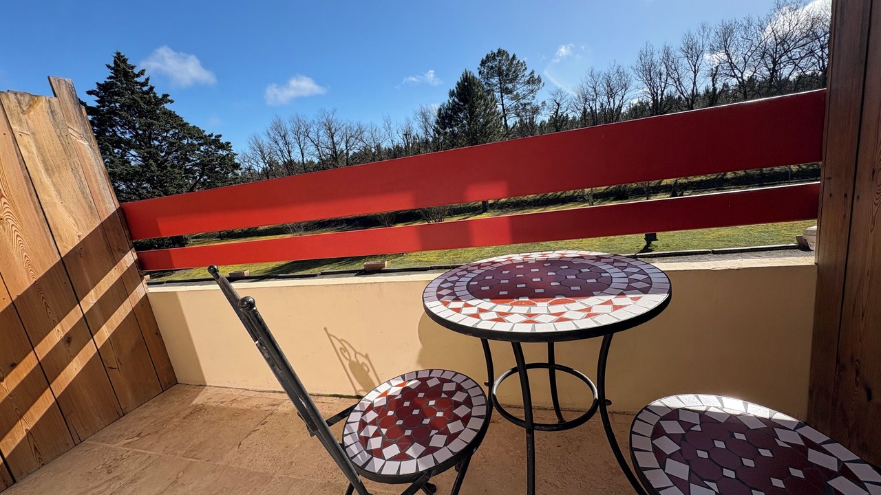Photo of Patio Balcony in Lesperon