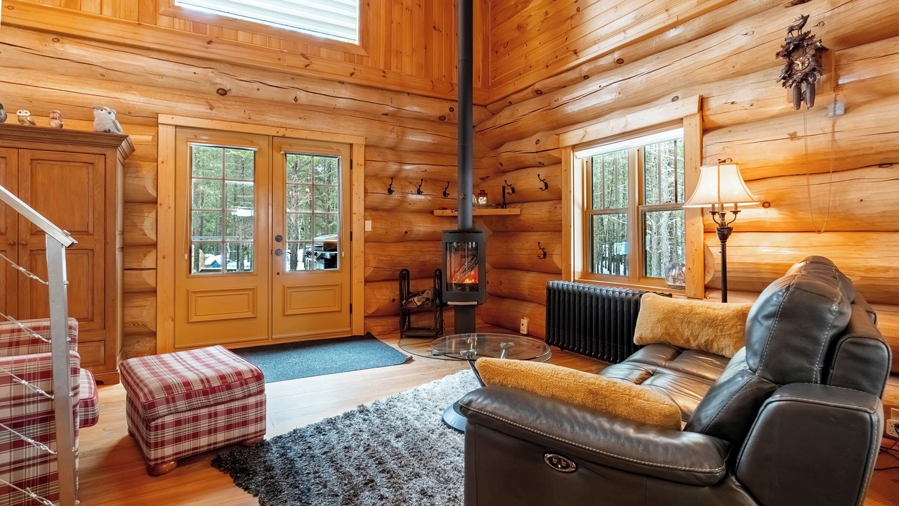 Photo of Livingroom in Saint-Alexis-des-Monts