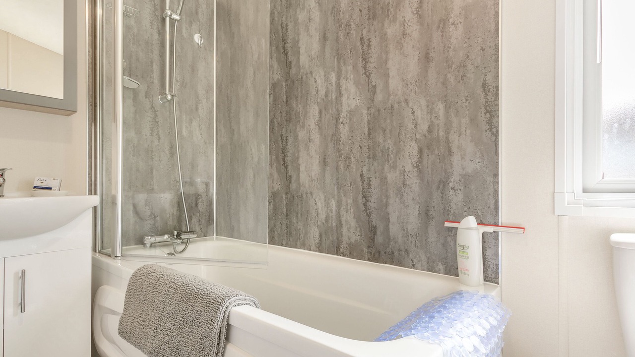 Photo of Bathroom in Evesham